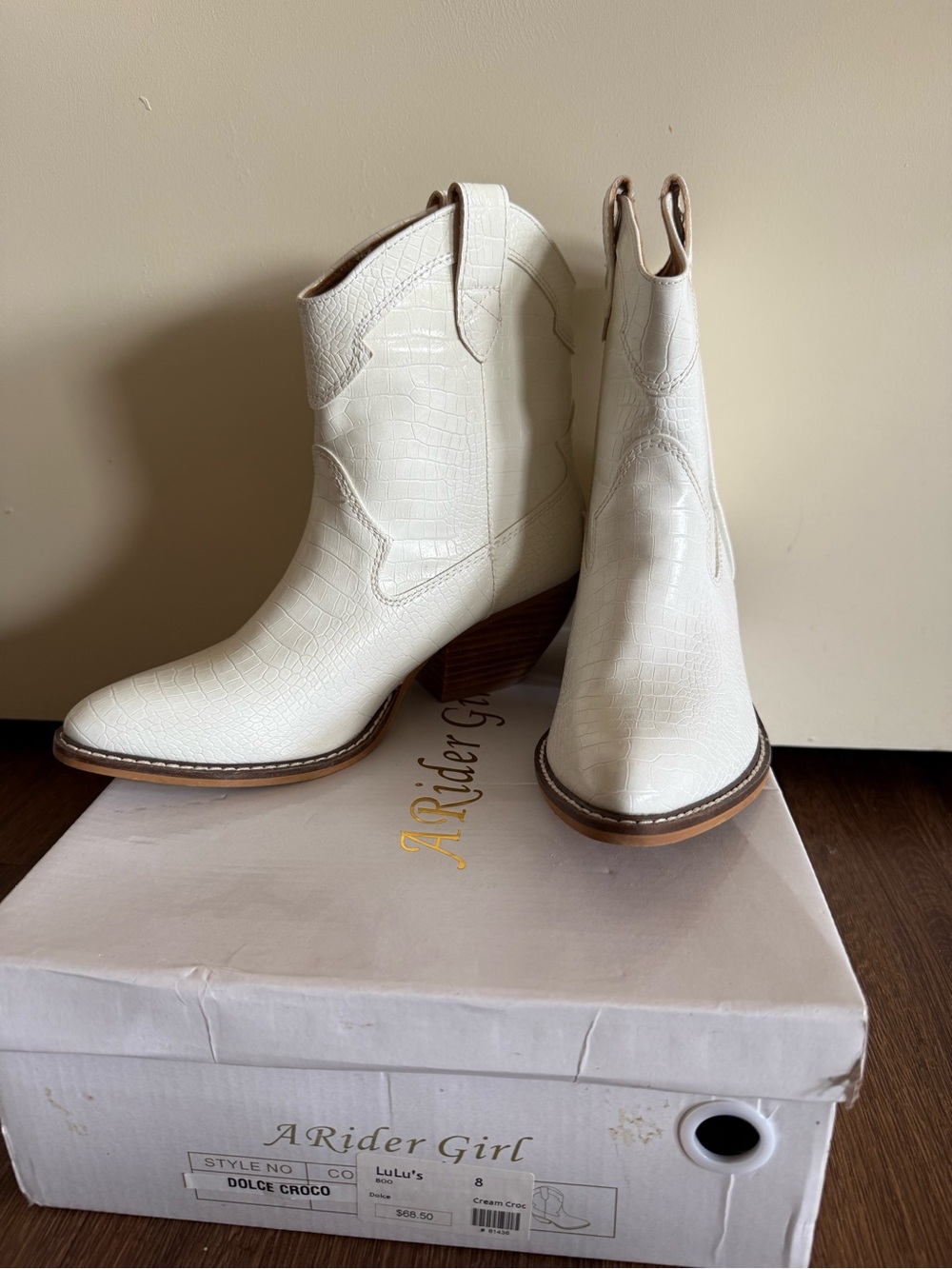 A Rider Girl White Croc-Embossed Western Ankle Boots